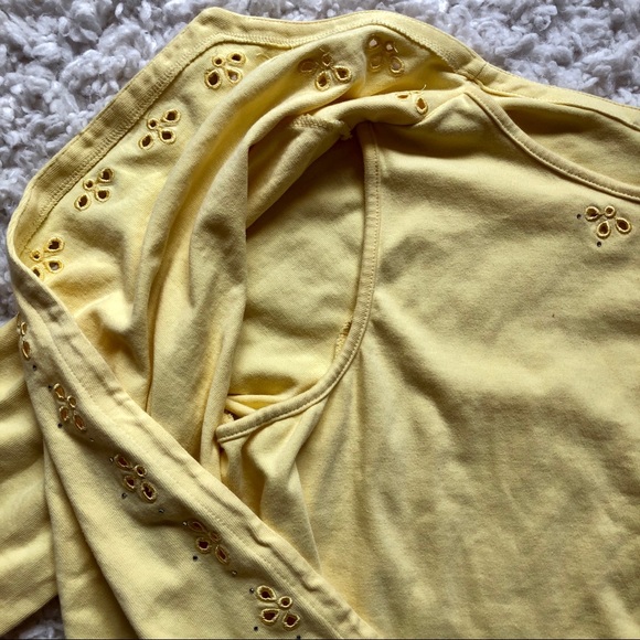 Quacker Factory QVC Top with Eyelets Rhinestones - Picture 6 of 7